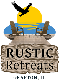 Rustic Retreats Logo